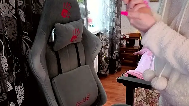 TinaBrook online show from February 12, 4:47 am