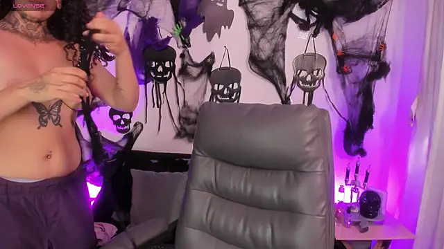 Cata green online show from October 20, 8:12 pm