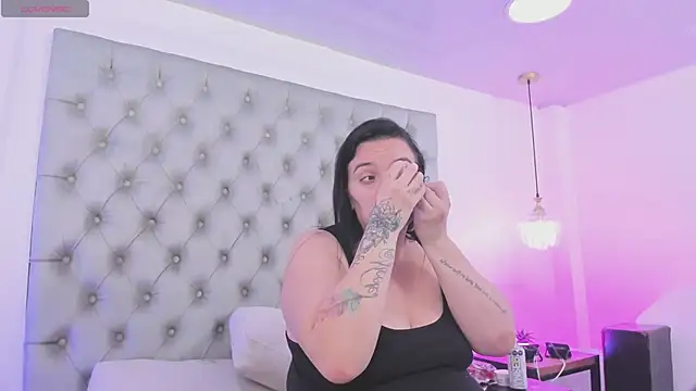 anette cooper online show from April 21, 3:46 am