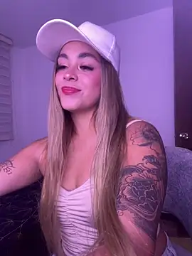 pamelao online show from May 17, 2:44 am