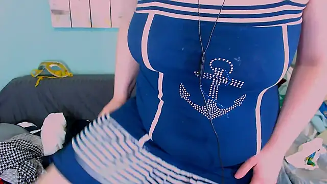 EverlyRays online show from April 12, 10:23 pm