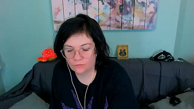 EverlyRays online show from March 1, 2:06 pm