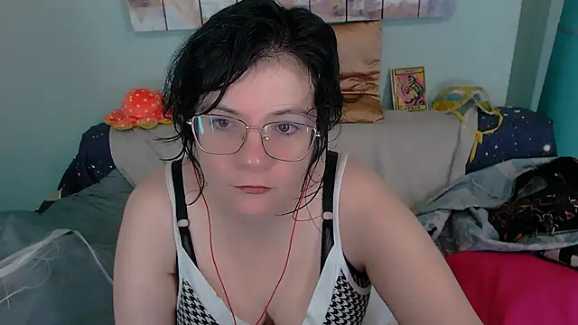 EverlyRays online show from November 30, 7:40 pm