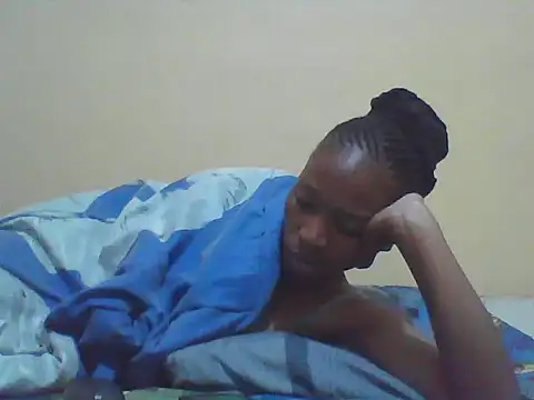 Smillie prety online show from February 11, 12:14 am