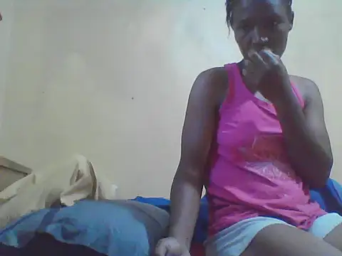 Smillie prety online show from May 18, 5:02 am
