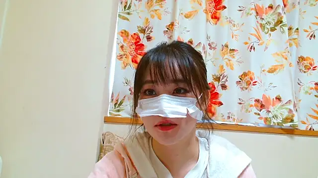 liliyRiSAcha-n online show from March 27, 7:21 am