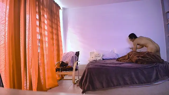 roxana collins online show from March 13, 11:33 am