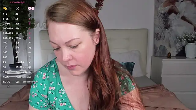 CutieGinger online show from November 22, 1:47 pm