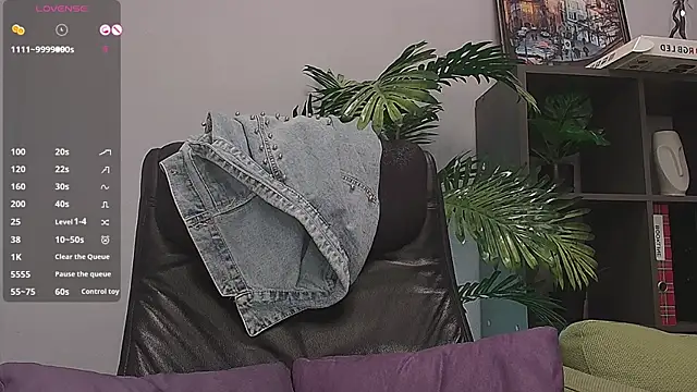 CutieGinger online show from November 1, 2:16 am