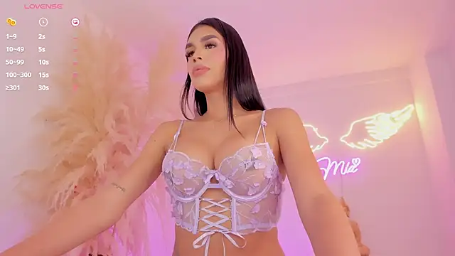 mia yourmommy online show from April 17, 12:13 am