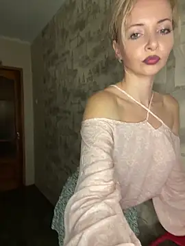 Kristina03 online show from February 18, 9:03 pm