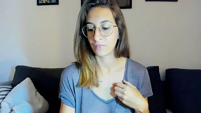 DesireMore90 online show from October 16, 7:38 pm