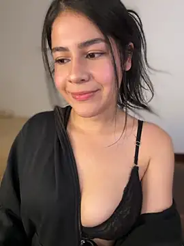CuteKira7 online show from June 9, 3:17 am