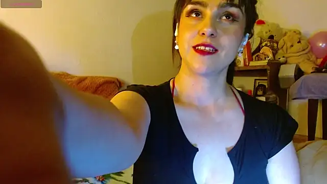 collette beaufoy  online show from December 19, 6:49 am