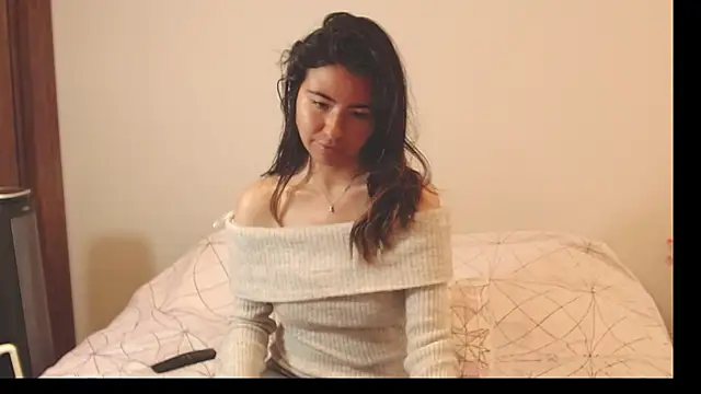 alice middlee online show from November 11, 2:03 pm