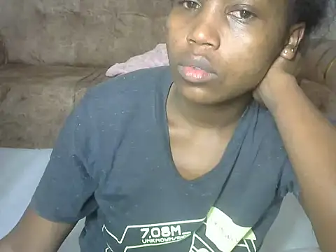 AurelAda online show from October 18, 12:14 am