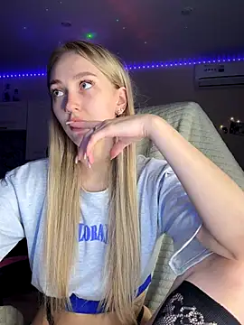 Good  Girl  online show from September 16, 10:34 am