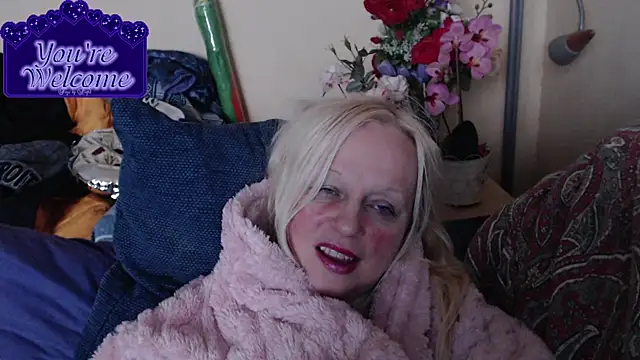 martachatte online show from February 15, 7:51 am