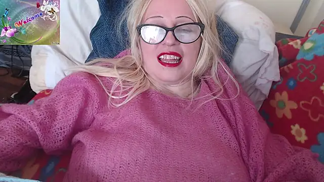 martachatte online show from October 2, 11:48 am