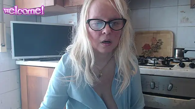 martachatte online show from April 14, 10:15 am