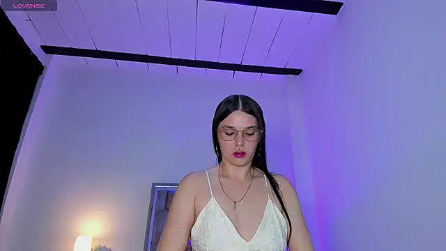 ice grace online show from May 29, 9:07 am
