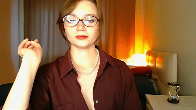 Shadow Passion online show from September 9, 7:08 am