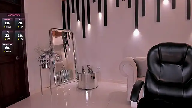 BiancaPierce online show from October 15, 11:35 am