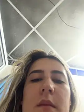 Hanna86 online show from April 21, 10:55 am