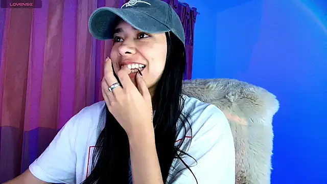 AmyOlimpo online show from September 23, 11:14 pm