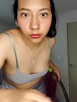 Umaru uwu online show from September 12, 10:50 pm