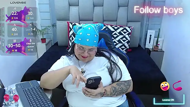 evelin zaens online show from January 18, 4:20 am