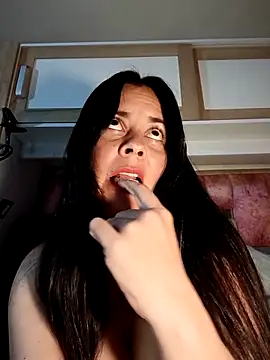 johannatb online show from March 5, 2:51 am