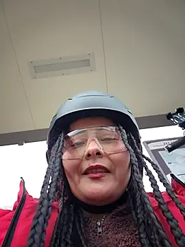 bellapaty online show from February 19, 11:10 am