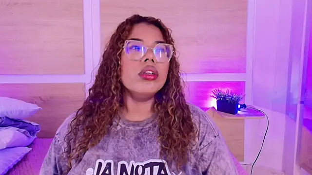  nickypurple  online show from May 30, 2:48 pm
