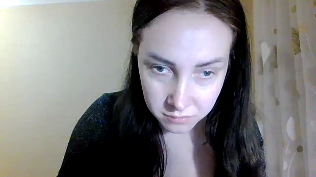 Wild Bitch69 online show from April 26, 8:17 pm