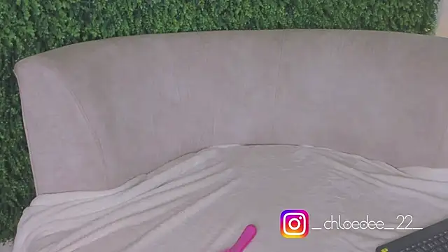 chloe d online show from September 19, 12:26 pm