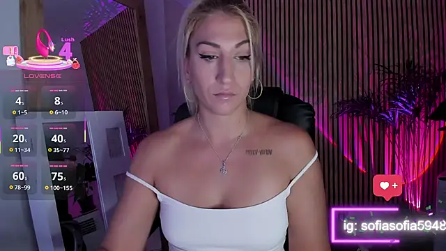 sofiah  online show from September 13, 7:33 pm