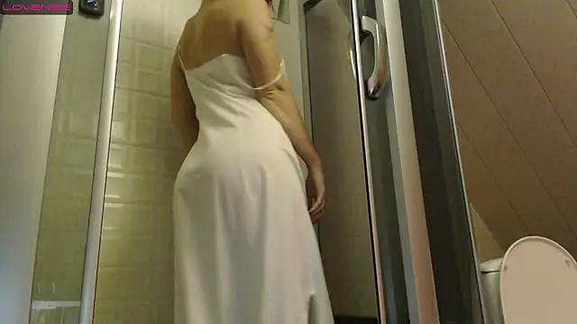 RubyLynxx online show from October 26, 6:36 pm