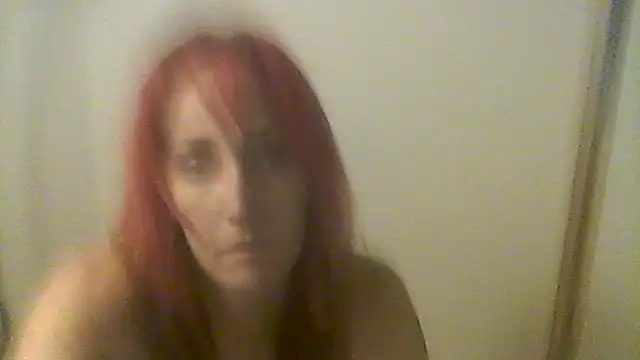 4EyedSluttyGinger online show from January 14, 5:12 am