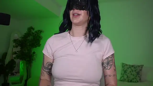 greydesire online show from March 31, 2:39 pm