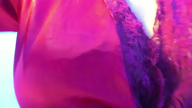 dolly zoe online show from February 18, 5:17 am