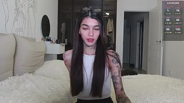 vinkitinkii online show from November 15, 3:02 pm