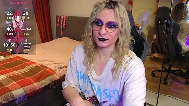 Lori Myaf online show from November 12, 3:10 pm