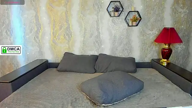 newlucky2023 online show from March 1, 1:22 pm