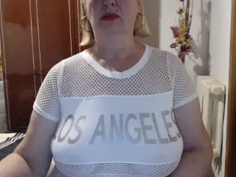 Secretfox online show from September 30, 5:46 am