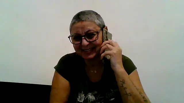 roseblak42 online show from November 25, 3:47 pm