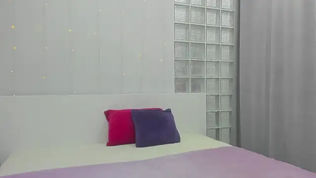 Tiny JuJu online show from September 11, 1:39 am