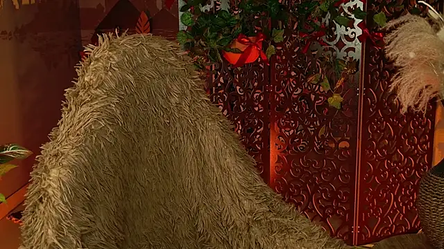 VeliraBraitberg online show from March 13, 4:19 pm