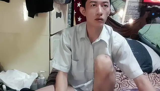 JJjing online show from October 17, 7:50 pm