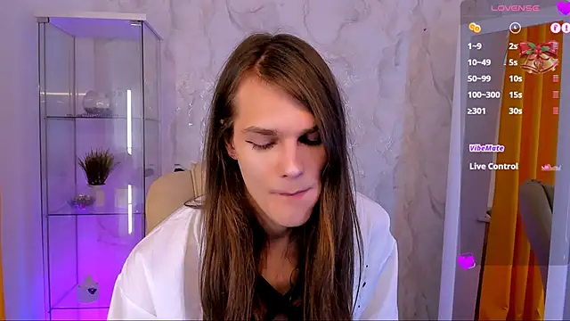 Will Will  online show from October 21, 5:44 am